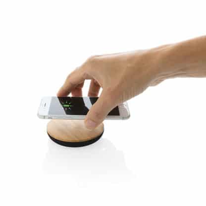 XD Design Bamboo X 5W Wireless Charger - Image 5