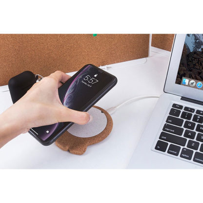 Xoopar Eco Corktopus Wireless Charger - Image 3
