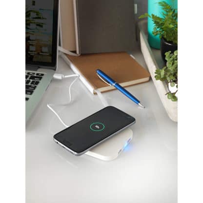Avenue Ozone Wireless Charging Pad - Image 3